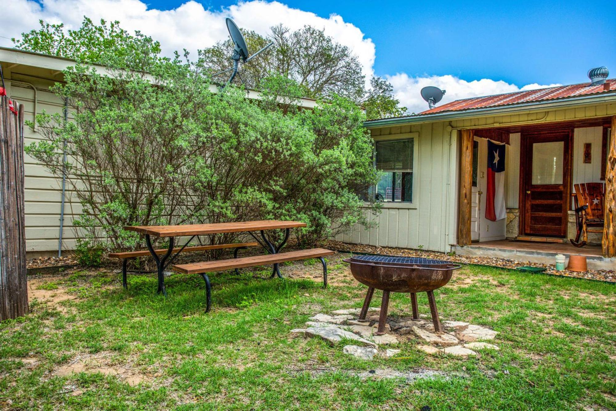 River Ridge Bandera Cabin 外观 照片